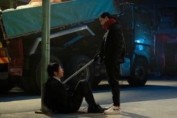 ＜マイホームヒーロー 第3話＞哲雄、恭一らに疑われ史上最大のピンチに 画像