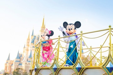 東京ディズニーランド＆シー、2024年正月イベント元旦から　グリーティング音楽一新、ムーシューの“辰年”グッズも 画像
