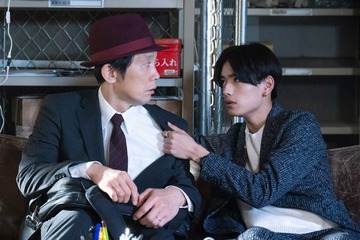 ＜マイホームヒーロー 第6話＞恭一、知られざる過去が明らかに 自宅潜入で哲雄ら最大のピンチ 画像
