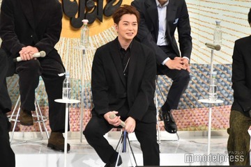 松本潤、全座席ファンに神対応「触れ合いすぎ」のツッコミ飛ぶ  キャスト陣への気遣いも忘れず＜「どうする家康」ファン感謝祭＞ 画像