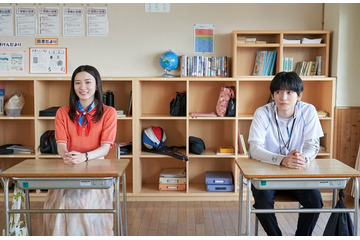 永野芽郁＆高橋文哉、初共演で「からかい上手の高木さん」実写映画化 中学時代から10年後描く 画像