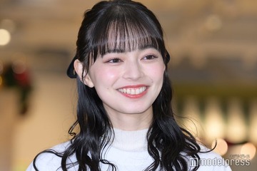 アンジュルム上國料萌衣“メンバーと思い出を作りたい”「セサミストリートマーケット」訪問で笑顔 画像