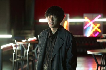 「ONE DAY」2人の裏切り発生か 誠司（二宮和也）囲む人間関係の複雑化・記憶回復で「脳内パニック」と視聴者衝撃 画像