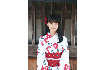 椛島光、艶やか浴衣姿で色白美肌際立つ 最新カレンダー未発表カット公開 画像