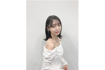 乃木坂46阪口珠美、美脚際立つ新衣装ショット公開「スタイル抜群」「とっても綺麗」と反響 画像