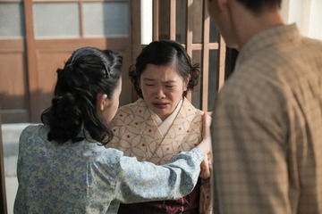 ＜ブギウギ 第74話あらすじ＞小夜、泣きながらスズ子の家に来訪 画像