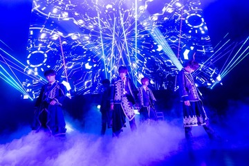 「今日好き」まえだしゅんプロデュース・DESCEND NoVA、ワンマンライブ開催 新曲2曲披露 画像