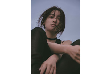 土屋太鳳、子どもとのプライベート・思い出写真公開 佐藤健＆山崎賢人からコメントも＜たおリズム＞ 画像
