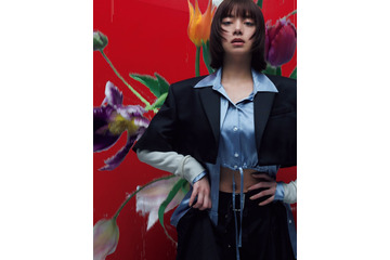 池田エライザ、へそ出しコーデ披露 ファッション愛・収集癖語る 画像
