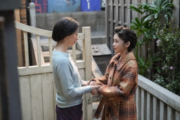 「ブギウギ」スズ子（趣里）に向けたりつ子（菊地凛子）＆麻里（市川実和子）の言葉が話題「胸熱」「愛のある突き返し」 画像
