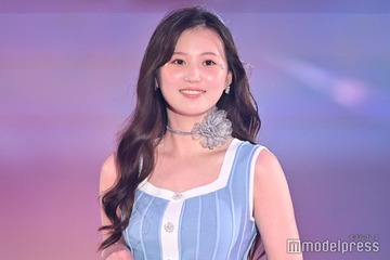 三原羽衣、スタイル際立つタイトワンピ姿【GirlsAward 2024 S／S】 画像