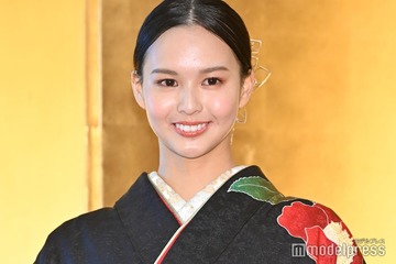 貴乃花光司の娘・白河れい、美背中＆デコルテ際立つドレス姿「抜群スタイル」「綺麗すぎる」の声 画像