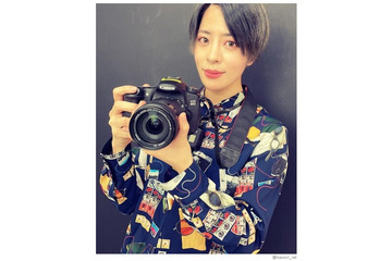 QuizKnock河村拓哉の妻・篠原かをり、第1子出産を報告 親子3ショット公開 画像