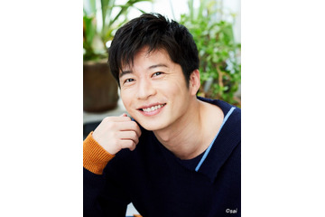 田中圭、K-POPライブのホストに決定 レッドカーペットにも登場【2024 ENA  K POP UP CHART SHOW IN JAPAN】 画像