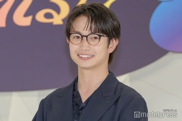 綱啓永、先輩俳優からの“支えられた言葉”とは「今もメモに書いている」【未来の私にブッかまされる！？】 画像