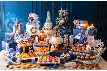 コンラッド東京で「フェスティブ・スイーツビュッフェ」サンタや雪の結晶モチーフで冬気分を先取り 画像