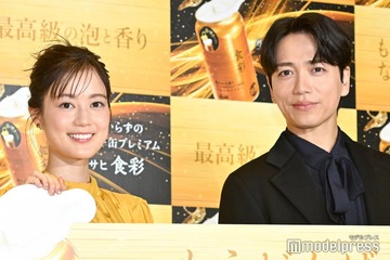 生田絵梨花＆山崎育三郎、ビール新CMで抜群コンビネーション「2人のハーモニーがピッタリ」デュエットに自画自賛 画像