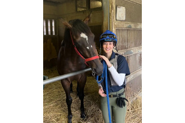 藤田菜七子、騎手引退後初のSNS更新「許されるならば、今後の競馬界の益々の発展に、私なりに尽力させていただけたら」【全文】 画像