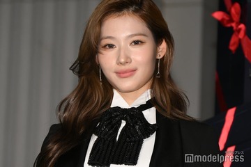 TWICEサナ、表参道降臨で人だかり 通行人から歓声【ラルフ ローレン】 画像