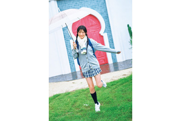 「制コレ24」百田汐里、黒ビキニで豊満バスト溢れる 画像