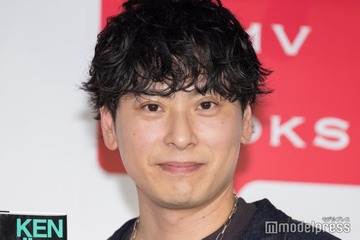 三代目JSB山下健二郎、フォトブックで肉体美披露 妻・朝比奈彩の反応明かす「言葉のないやり合いが家族内で繰り広げられて…」【39（Thank You）】 画像