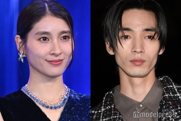「海に眠るダイヤモンド」清水尋也&土屋太鳳、腕組み“ウエディングショット”公開「美しい」「身長差がいい」の声 画像
