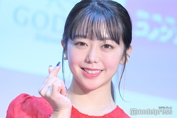 峯岸みなみ、娘と紅葉へ 2ショット報告に「成長早い」「理由が素敵」と反響 画像