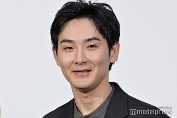 松田龍平、本読みに台本忘れる 奈緒も親近感「気が合いそうだなと」【東京サラダボウル】 画像