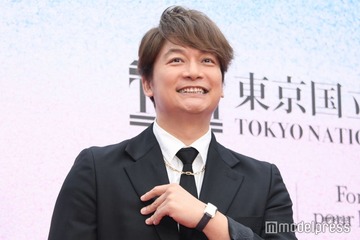 香取慎吾、9年ぶり「FNS歌謡祭」で瞬間最高視聴率獲得 ドラマ現場に“御礼差し入れ”届く「かっこよすぎ」「おめでとう」と反響 画像