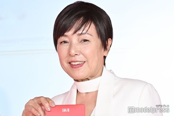 桃井かおり、バッサリカットの新ヘア披露「かっこいい」「爽やかでお似合い」の声 画像