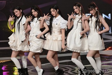 ILLIT「レコ大」新人賞受賞 韓国航空機事故受け喪章着用でパフォーマンス【第66回輝く！日本レコード大賞】 画像