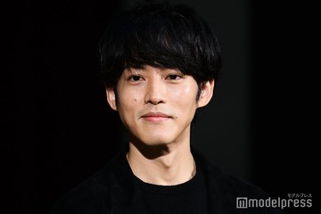 松坂桃李、時代劇衣装で喫茶店へ「店員さんに不思議な顔をされました」【雪の花　―ともに在りて―】 画像