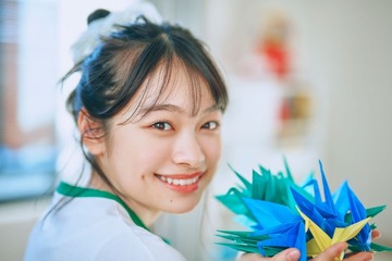 月島琉衣、制服・ジャージ姿で透明感際立つ サッカー部マネ役を熱演 画像