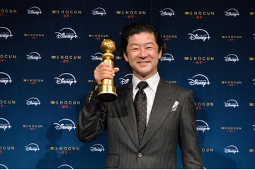 ゴールデングローブ賞受賞の浅野忠信、緊急会見で喜び語る サプライズゲストも登場【SHOGUN 将軍】 画像