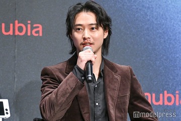 山崎賢人、“今1番行きたいところは？”への回答で会場和ます 画像