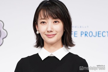 波瑠、フジテレビ番組欠席「アナウンス室の波瑠」が代打出演 画像