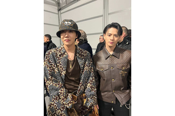 BTS・J-HOPE×Number_i平野紫耀、パリでの2ショットに反響「日韓スター」「豪華すぎる」 画像
