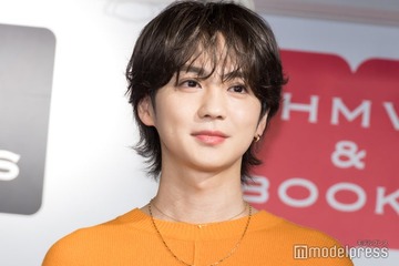 THE RAMPAGE吉野北人、セーラー服姿で名作オマージュ メンバーからの写真集の反応は？「ちょっといじられながら…」【Orange】 画像