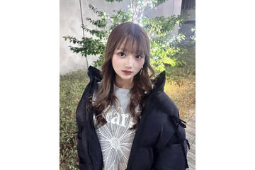 辻ちゃん長女・希空（のあ）、ミニスカから美脚スラリ ピンクコーデに「可愛すぎ」「センス抜群」と絶賛の声 画像