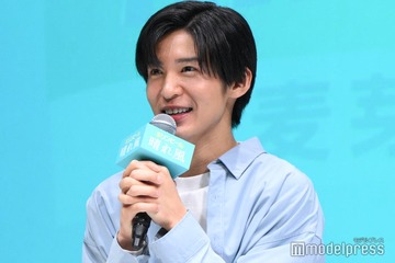 Snow Man目黒蓮、共演者から怒涛イジり ポスター位置指摘されツッコミ「目黒潰しやめてください」 画像