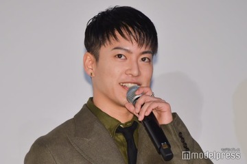 三山凌輝は“ナイーブ”？監督の推測に本人反応「それは闇」【誰よりもつよく抱きしめて】 画像