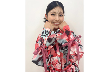 TBS上村彩子アナ、挙式を報告 夫とのウエディングショット＆家族集合写真に祝福の声「幸せいっぱい」「最高の親孝行」 画像