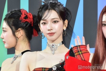 aespaカリナ、美デコルテ＆ウエスト披露 オフショル姿に「憧れのスタイル」「天使」と反響続々 画像