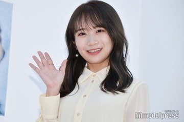 秋元真夏、20cmバッサリカットでイメチェン「短いの久々」「まなボブ最強」の声 画像