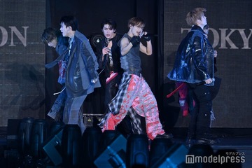 DXTEEN、メンバー振り付け楽曲でギャップ見せ 大久保波留「僕の顔だけでも覚えて」【TGC2025S/S】 画像