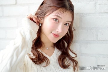 六本木キャバ嬢・ららのあかぬけの秘訣、愛用コスメ、接客テクまで徹底公開「見られることを意識するだけで、可愛くなれる」 画像