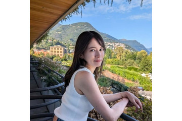 宇内梨沙アナ、TBS退社を報告 同期からの花束＆アルバムも公開「ここまで育ててくれて本当にありがとうございました」 画像