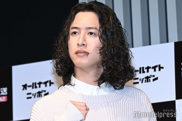 キタニタツヤ、中島健人とW誕生日サプライズで2ショット 呼び方も話題に「最高すぎる」「2人の関係性尊い」 画像