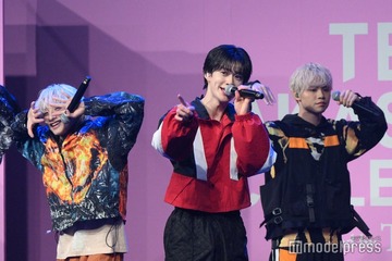 BUDDiiS、4曲ノンストップ披露 甘い台詞に照れ【TBS AKASAKA COLLECTION】 画像