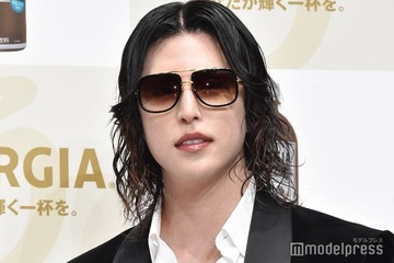 ROLAND、Snow Man宮舘涼太＆佐久間大介と“同い年ショット”披露「呼び方可愛い」「同窓会みたいな雰囲気」の声 画像